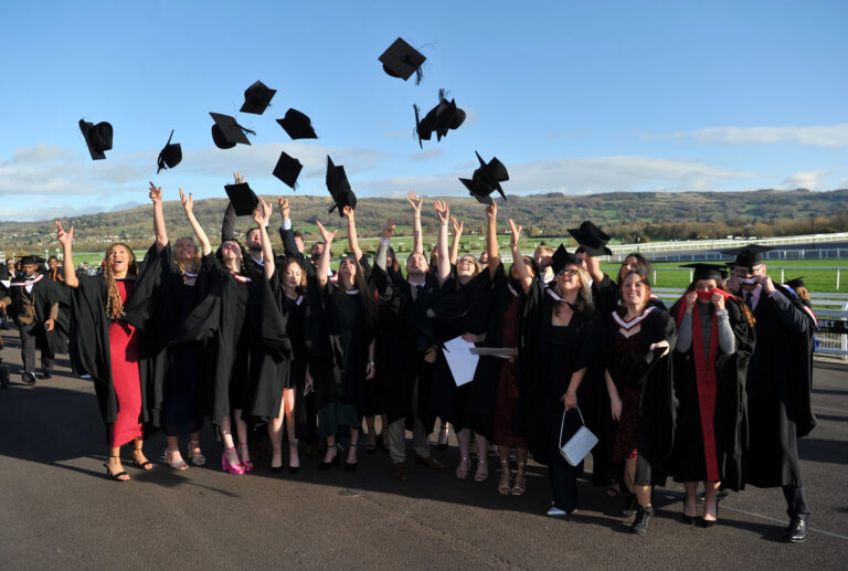 Kinh Nghiệm Học MBA Của Các Giám Đốc Thành Công